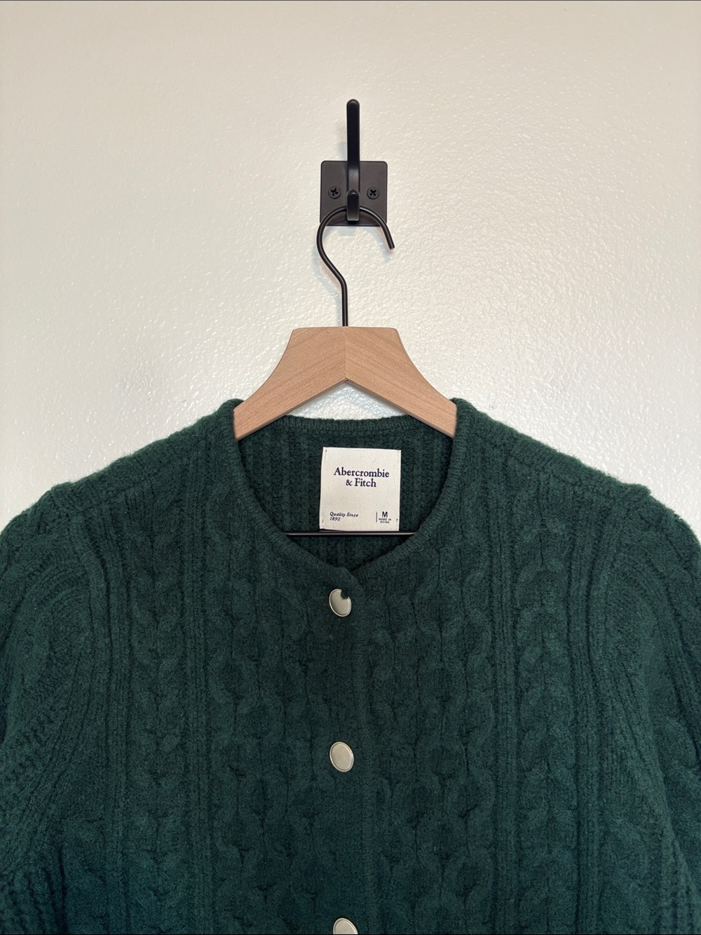 Abercrombie & Fitch Cable Knit Crewneck Button-Up Cardigan Sweater Green - Picture 3 of 8